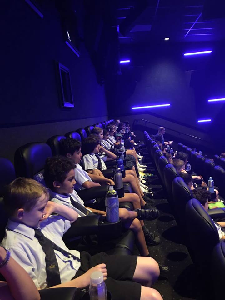 KingsAlBarsha's tweet photo. This year, Yr3 took on the 'Grow Your Own' challenge, impressively growing their 500AED to nearly 10,000AED! They chose to go to @voxcinemas to watch #TheIncredibles2 as part of their treat. Yr3 teachers also surprised them with ice cream from @desertchill to finish the morning! https://t.co/J6Lp5SBRe6