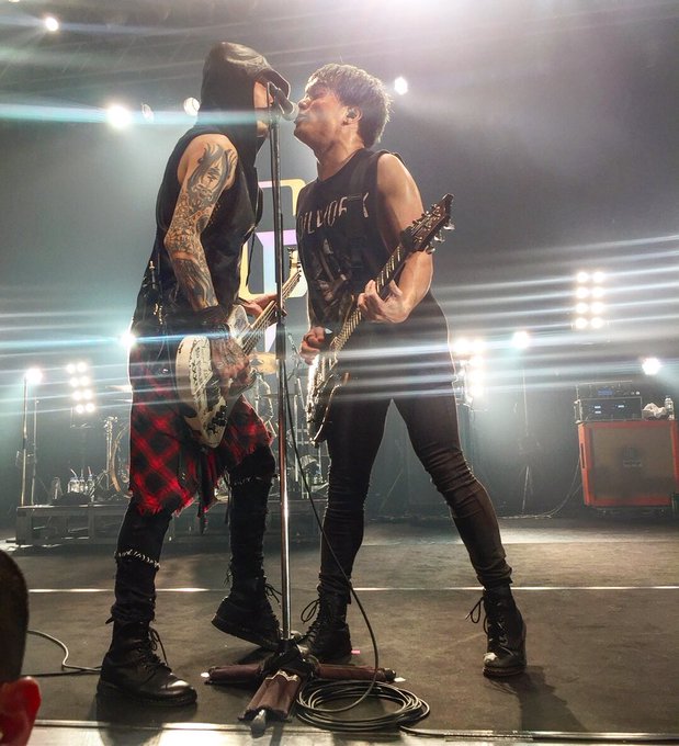 Coldrainのtwitterイラスト検索結果 古い順