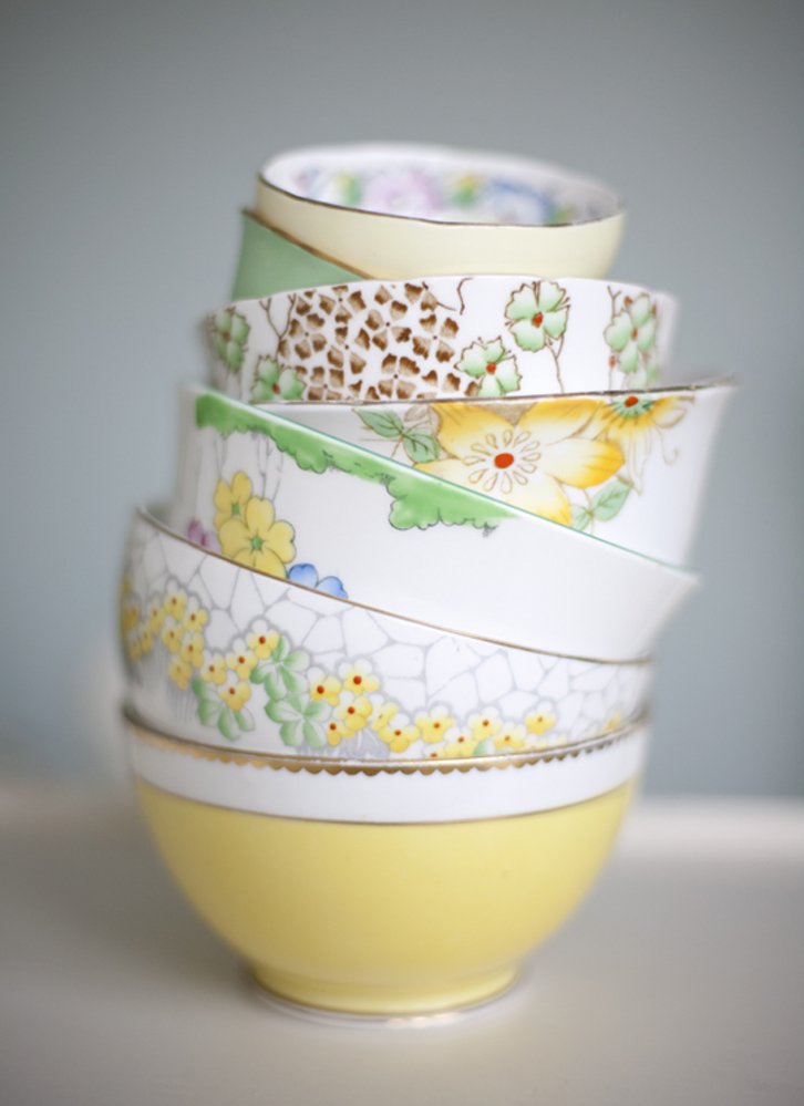 crockcupboard's tweet photo. These bowls are sweeter than sugar! Hire them from us!!! 
https://t.co/Bjnhh6Mhmb  #vintagecrockeryhire #shabbychic #wedding #crockery #vintage #teaparty #babyshower #christening #sugarbowls #vintagecrockery #vintageteacups #sugar #cream https://t.co/qhKv01JNLO