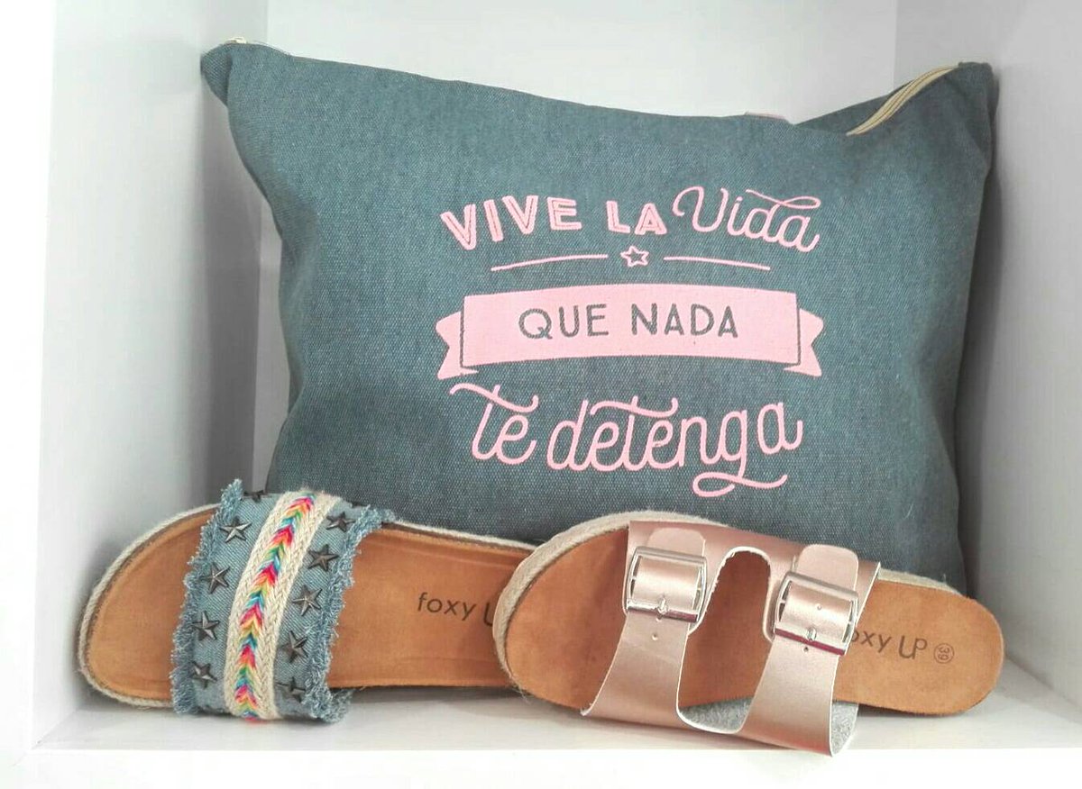 kaymozapaterias's tweet image. Vive la vida
que nada
te detenga!!!

#complementos #kaymo #moda #fashion #fashionblogger #zaragozaisstyle #modacomoda #zaragozashopping
