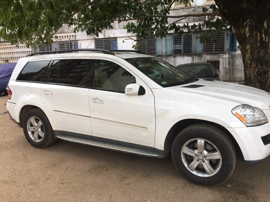 Mercedes ML450, full options à vendre. 17 000 000 à débattre.
Contactez nous Inbox
#CM2018 #ARGCRO #civ #Messi #CIV