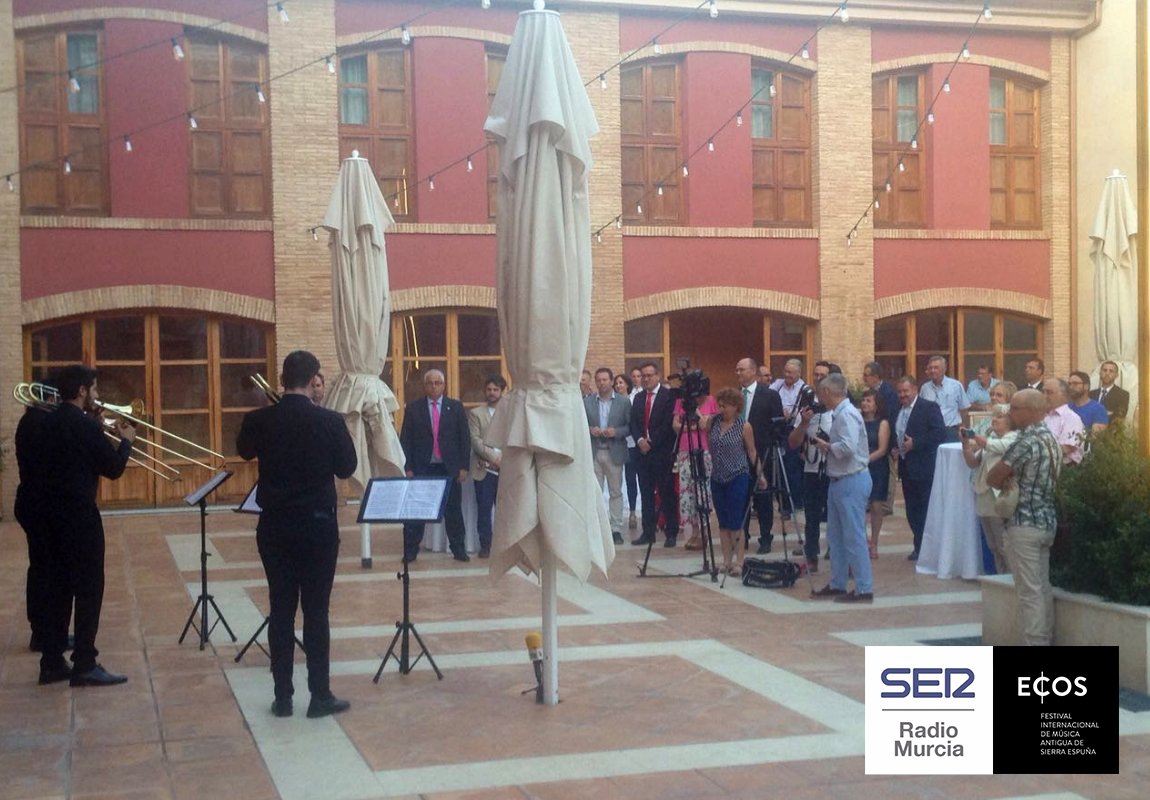 ¿No pudiste venir a la presentación de #ECOSFestival <a href="/sierraespuna/">Sierra Espuña</a> ayer en el Hotel Jardines de La Santa (Totana)? ¡No te preocupes! A partir de las 12.30 te esperamos con nuestro director Jorge Losana en 'Hoy por Hoy', en la cadena <a href="/SER_Murcia/">SER Murcia</a>. ¡Te lo contamos todo en directo!