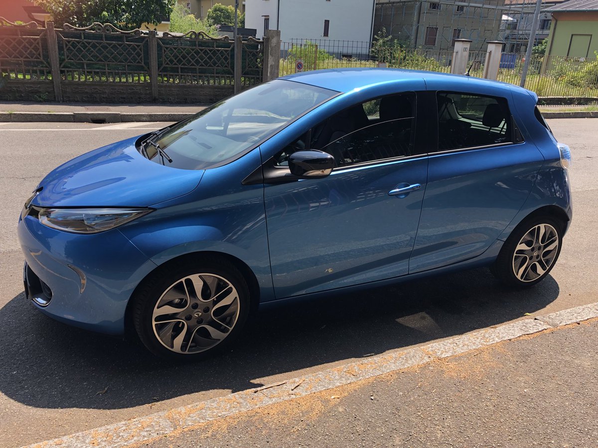virtualcarit's tweet image. #renault #zoe: da Milano a La Spezia con un pieno di energia -lentamente e senza clima, ma ne è avanzata anche un po’ #VCarTestDrive @renaultitalia