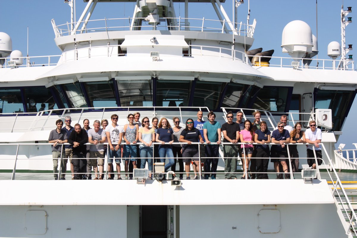 COMICS project (@comics_carbon) on Twitter photo Time to start packing up our gear and heading home at the end of #COMICS_Carbon cruise. Huge dataset collected on the effect of ocean oxygen level on carbon transfer in the twilight zone! <a href="/NOCnews/">National Oceanography Centre</a> <a href="/Oceans_Anna/">Anna Belcher</a> <a href="/JoAinsworth4/">OceanEupher</a> @ChelseyABaker @_Pipa_Carvalho Time to start packing up our gear and heading home at the end of #COMICS_Carbon cruise. Huge dataset collected on the effect of ocean oxygen level on carbon transfer in the twilight zone! <a href="/NOCnews/">National Oceanography Centre</a> <a href="/Oceans_Anna/">Anna Belcher</a> <a href="/JoAinsworth4/">OceanEupher</a> @ChelseyABaker @_Pipa_Carvalho