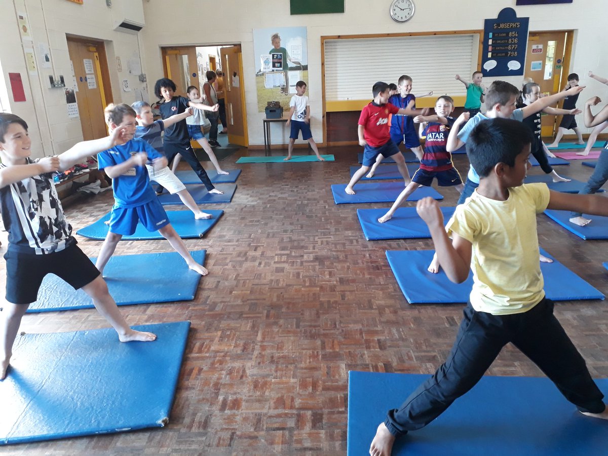 Year4StJos's tweet photo. Bit of yoga this morning. Thanks to Jo @jocromwell_yoga for your expertise #relaxationtherapy #happyfriday https://t.co/bHncXdprIu
