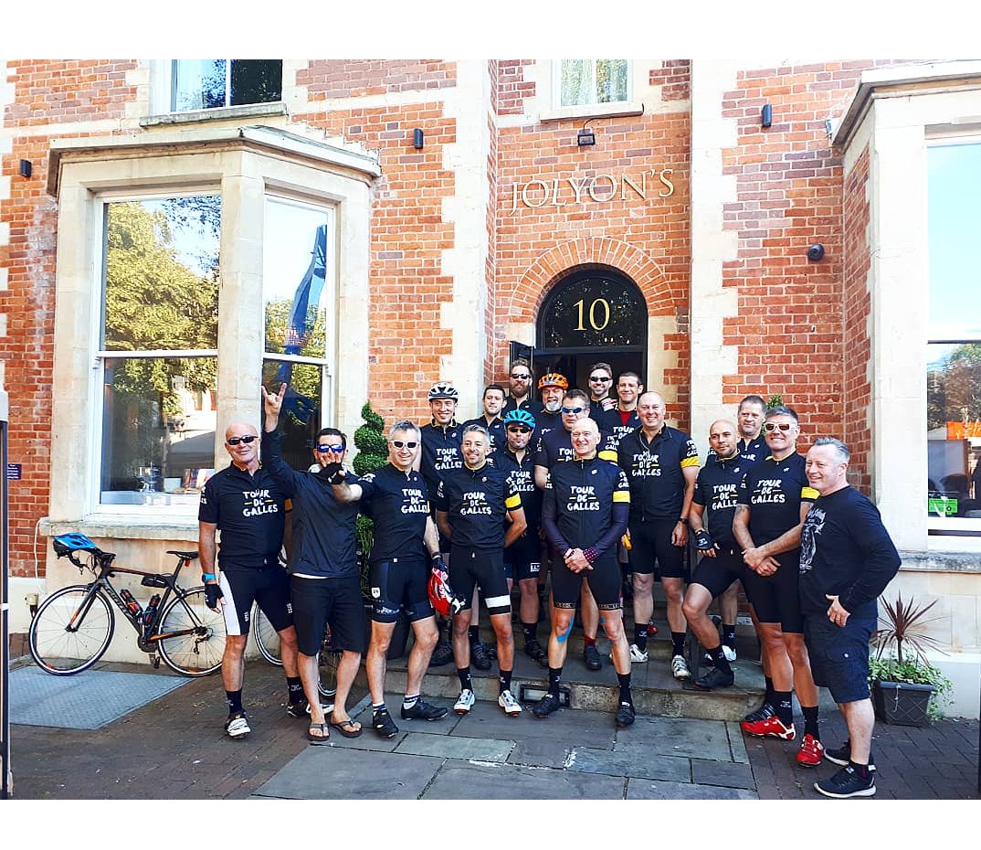 Good Luck to @TourDeGalles18 on their bike ride this morning to raise money for CWA! Coffee, Bacon Sarnie's, Sunshine and Staff to wave them off!