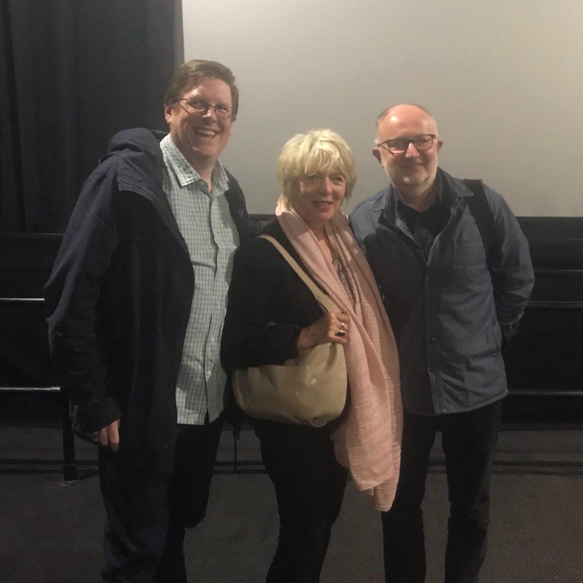 The last theatrical screening of <a href="/looking4lennon/">Looking For Lennon</a> in Liverpool was last night. <a href="/OfficialJonster/">John Adams</a> did the Q&amp;A with historian <a href="/Liddypooldave/">David Bedford</a> and director @RogerAppleton - Alison Steadman was randomly in the audience.