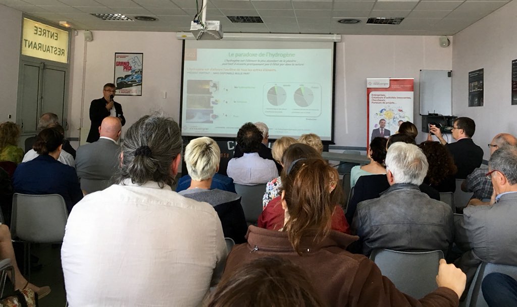 La Maison @Innovergne réalise aujourd’hui au @CircuitCharade, une conférence sur « l’#hydrogene : Nouveau #carburant du #transport » avec la présence des acteurs économique du territoire sur cette thématique. #auvergnerhonealpes #innovation #futur #frenchtech
