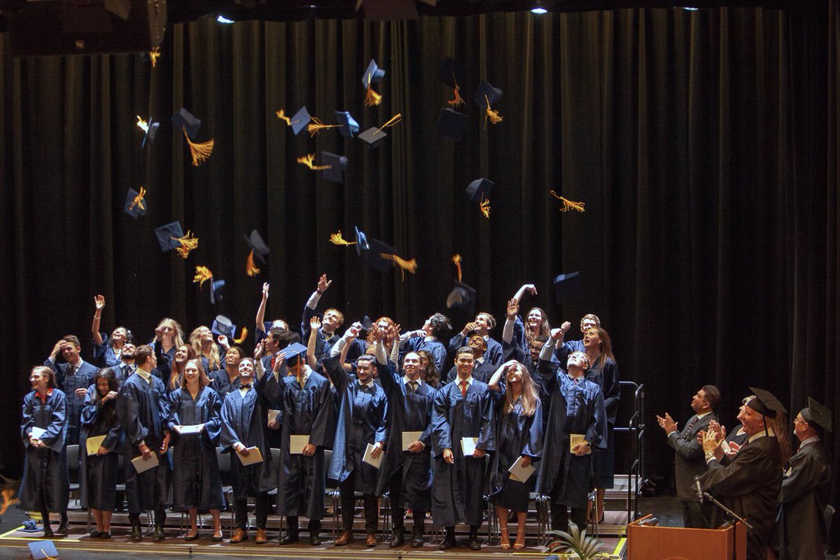 Cap toss! Congratulations, again, ISS graduates! You make us proud. 32 students. 11 nationalities. Oh, the places you'll go. #isstavanger #isstavangeralumni #unibound