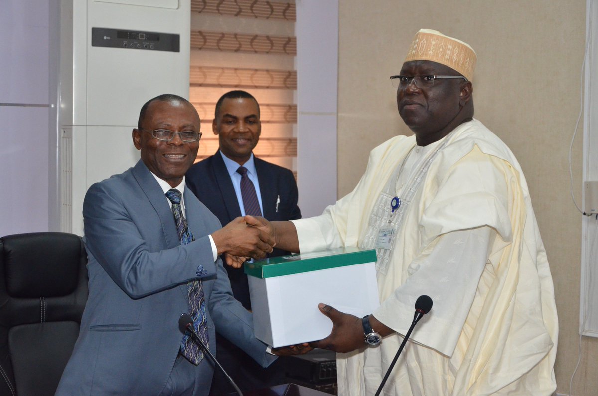OAuGF's tweet photo. #OAuGF 2016 Audited Annual Report Submitted to NASS...
The #AuGF, Mr. Anthony M. Ayine, has submitted the 2016 Audited Annual Report of @OAuGF to the National Assembly. While submitting the report, Mr. Ayine...https://t.co/XMTjVDuPg6 https://t.co/MBFkh3xm62