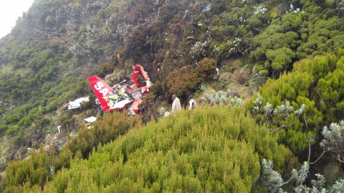 ZahanatiKe's tweet image. Families of victims of the ill-fated #FlySax plane to wait longer to know exactly what caused the accident bit.ly/2KahZzI