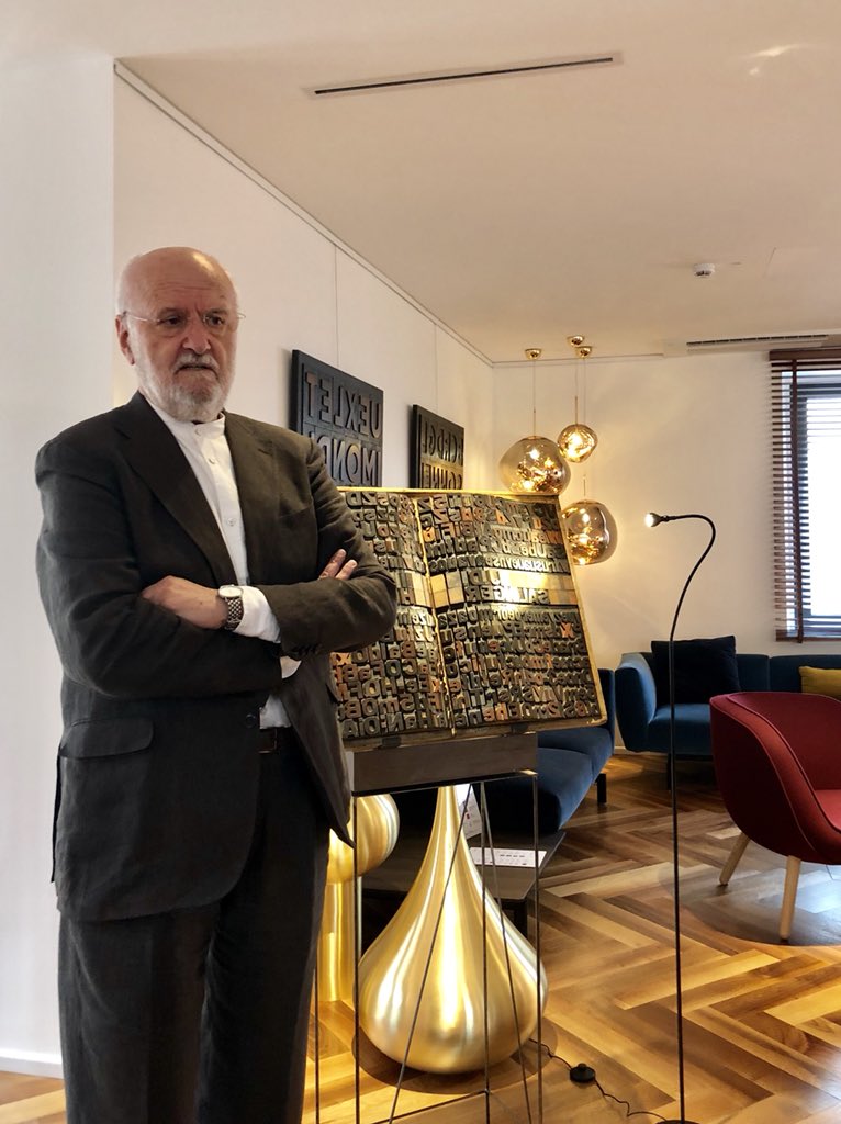 Whitelightart's tweet photo. Roma, Clubhouse Barberini. Serata di inaugurazione della mostra personale di Giorgio Milani. 
La mostra rientra nel progetto “di Parole faccio Arte”, percorso d’arte negli spazi di Copernico Milano, Torino e Roma ideato e realizzato da @whitelightartgallery e @copernicowork . https://t.co/d2eUPzP2Km
