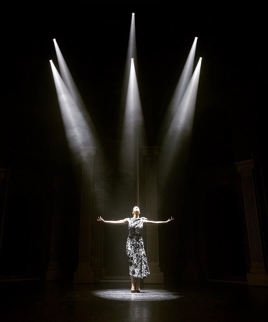 Gracias a todos los que nos acompañásteis en una noche tan especial. Enhorabuena a todo el elenco de <a href="/musicalnine/">Nine, El Musical</a> y especialmente a nuestra representada <a href="/RokoOficial/">ROKO</a> por brillar tanto y regalarnos lo mejor de ti! ❤️✨

#Roko
#NineElMusical
@showtime_producciones
<a href="/teatroamaya/">Teatro Amaya</a>