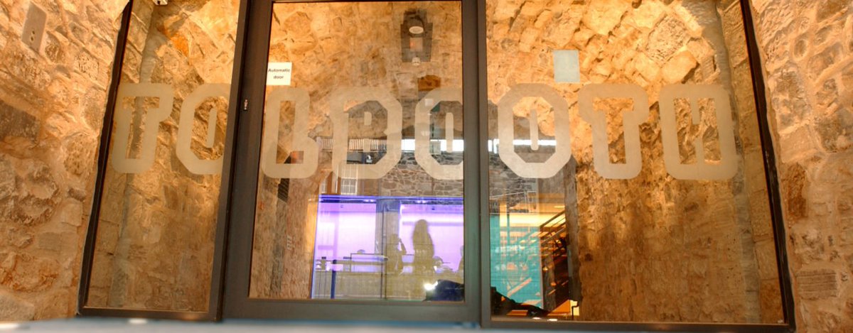 Tolbooth Doors Open Day - Sat 15 Sept. As part of European Heritage Days, <a href="/Tolbooth/">Tolbooth</a> free tours - 11am and 1pm. Throughout Scotland Doors Open Days are the annual opening of historical interesting buildings, not normally open to the public.
culturestirling.org/tolbooth 01786 274000