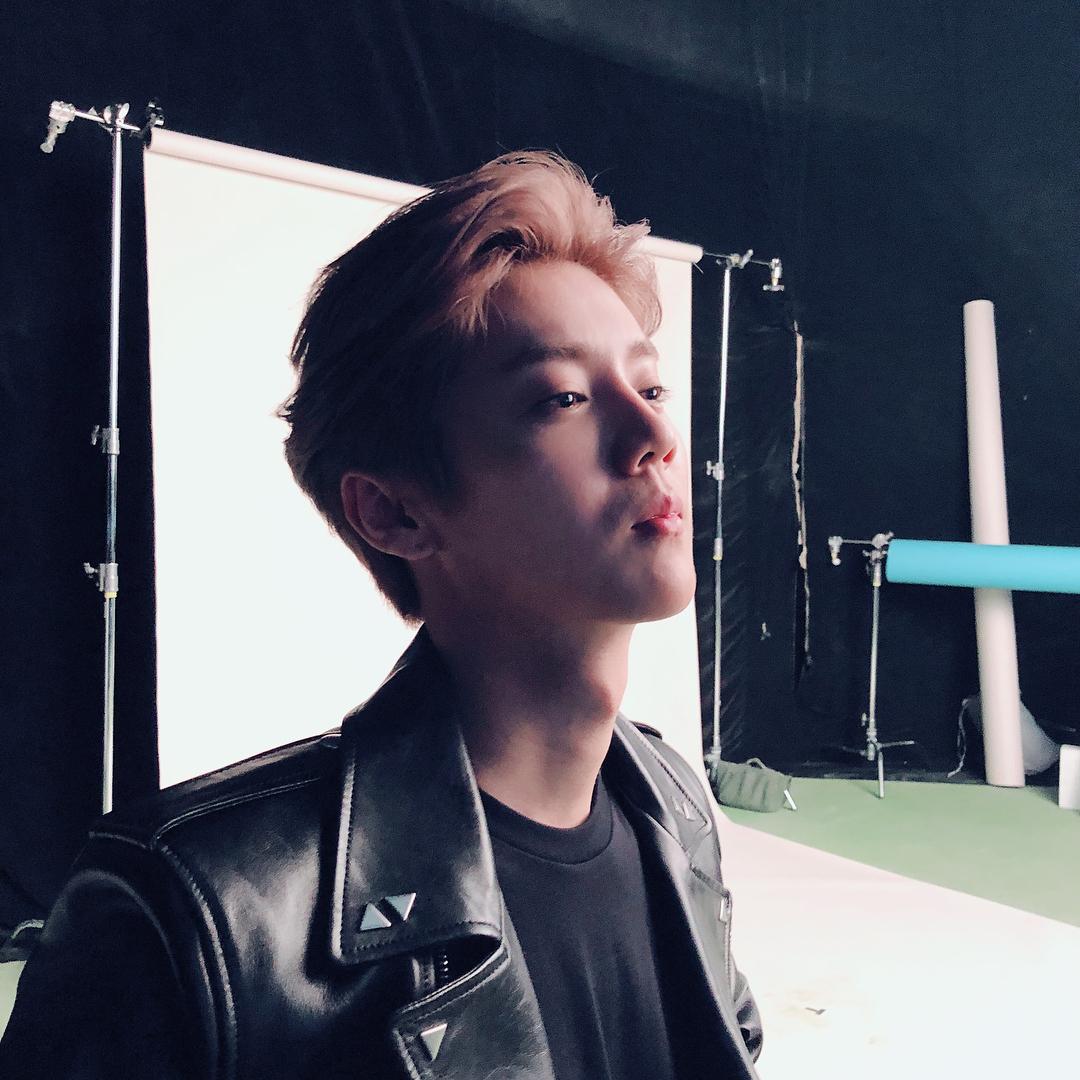 ratedlu_han's tweet photo. https://t.co/IA8HjaJ4On