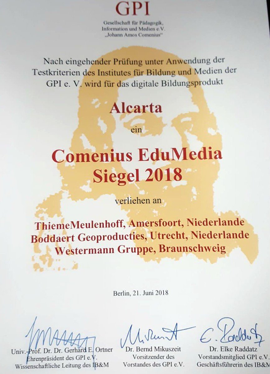 Alcarta is gisteren in de prijzen gevallen tijdens de Europese Comenius EduMedia Award-uitreiking! In Berlijn kregen Maarten Boddaert <a href="/Geoproducties/">Maarten Boddaert</a> &amp; <a href="/PieterFock/">Pieter Fock</a> <a href="/ThiemeMeulenhof/">ThiemeMeulenhoff</a> de Comenius EduMedia Siegel 2018 overhandigd! bit.ly/2thJaCq #comeniusaward #Alcarta #atlas