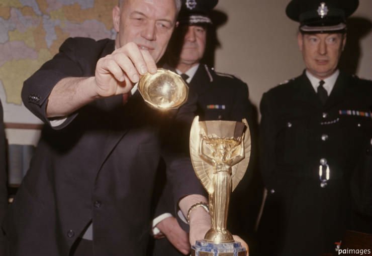 Jules Rimet World Cup Trophy, 1966 