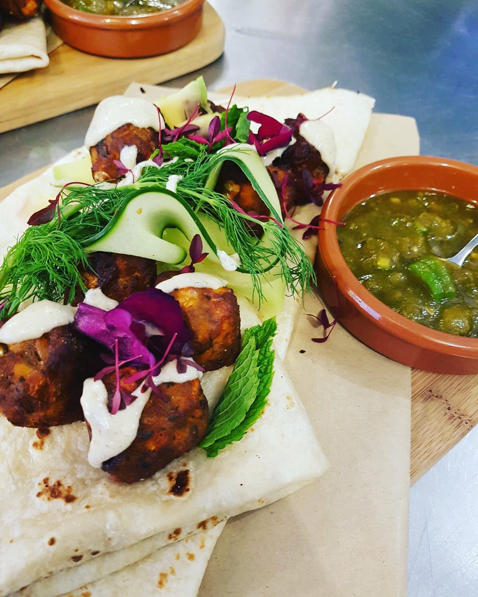 nibblehull's tweet photo. It’s the weekend.....well nearly! #FridayFeeIing #lunch #nibblehull #nibblekitchen https://t.co/3pMCC1BvkB