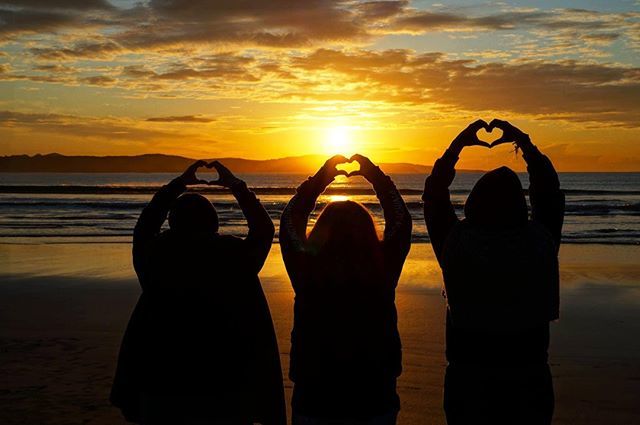 UltimateTraveI's tweet photo. Perfect start of the day!! 😍🌅
#MyUltimateMoment #UltimateOz #TravelUltimate
•
•
•
•
•
#Seeaustralia #australia #backpacking #gapyear #adventuretravel #grouptravel #traveladdict #exploremore #holiday #travelphotography #instago #instatravel #trave… https://t.co/8Im8EPJcDm https://t.co/jFr4DXQrU3