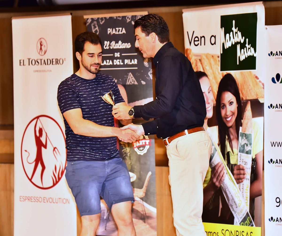 Restaurante Piazza tweet media