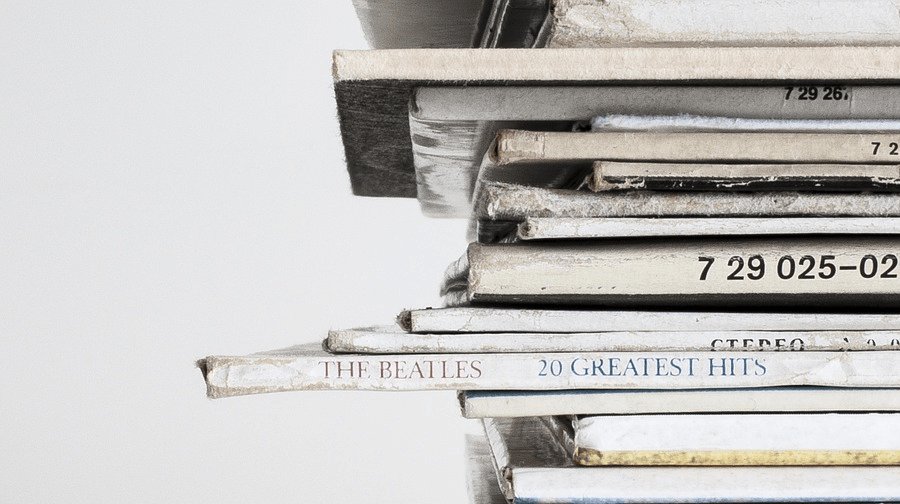 #FelizViernes ¿Y a ti? ¿Qué te gustan más las versiones de canciones o las originales? 🎶 retroversion.es/versiones-canc… #Cadiz #Music