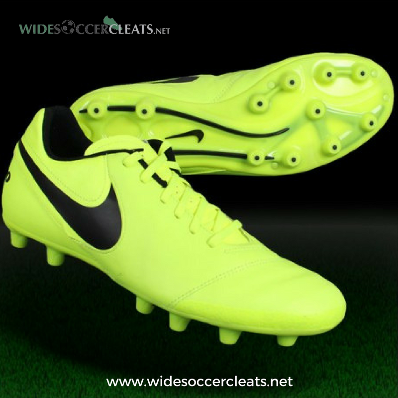 wide football boots 2018