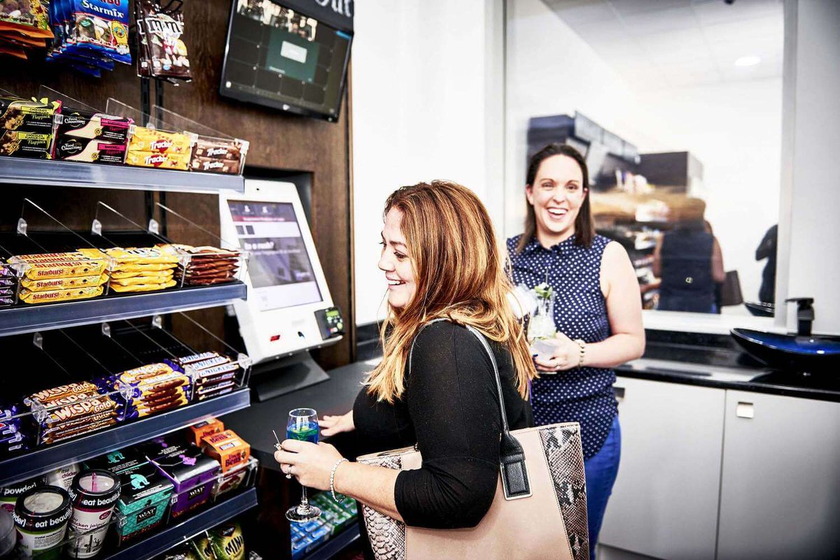 CubixUK's tweet photo. You deserve a break from your workload! Grab a snack from the refreshment hub. https://t.co/6ojkT8TYAP #coworking #officespace #sharedoffice https://t.co/dgIQ2UE6di