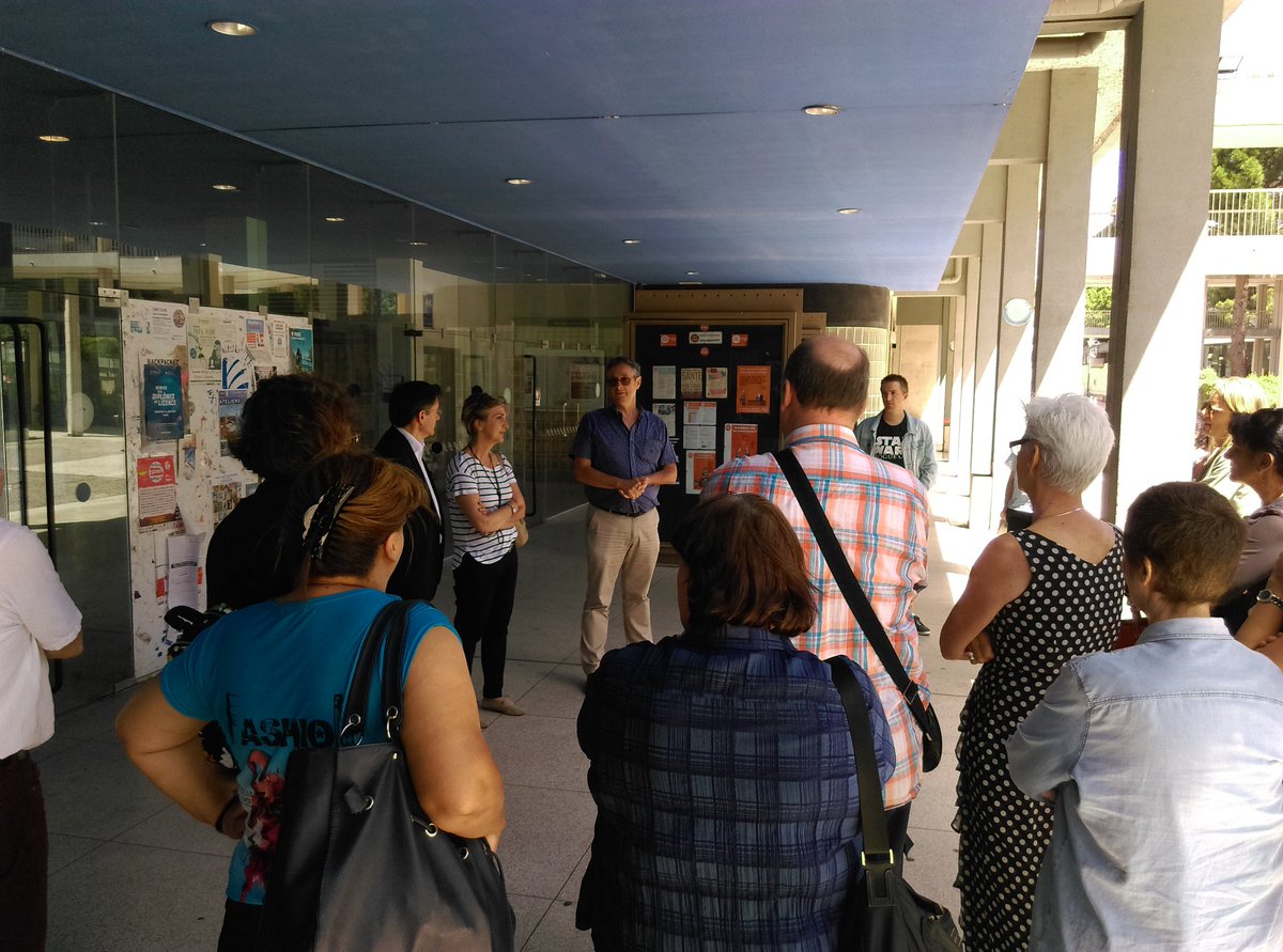 InspeAixMrs's tweet photo. Visite des personnels ESPE sites marseillais sur le campus de St Jérôme en vue de notre déménagement à la fin de l'année universitaire 2018-2019. #ondéménage #bientôtStJérôme #cestvert @univamu 🌿🍀🌷 https://t.co/lu5Pld8SH2