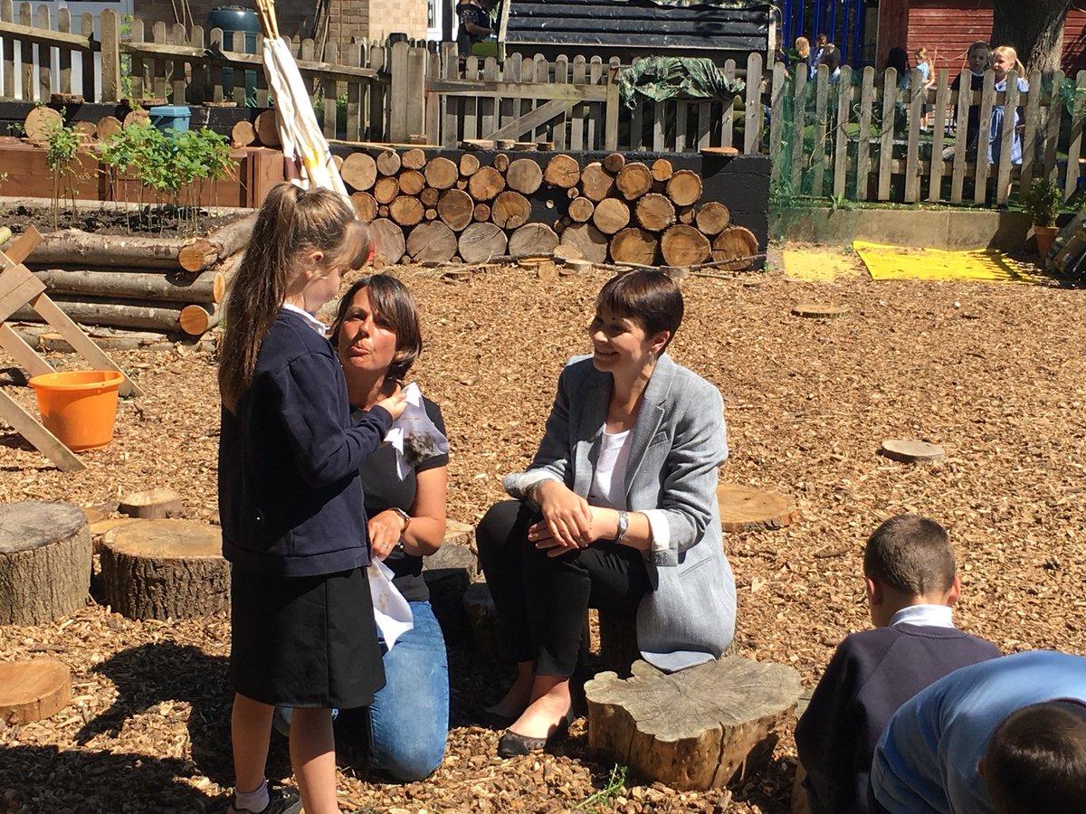 CarolineLucas's tweet photo. Thank you @PatchamInfants for such a wonderful visit to your school - was so excited to see the amazing nature reserve and forest school and to meet such committed staff and young people - a real inspiration!  #Brighton https://t.co/qJlbrdgewQ