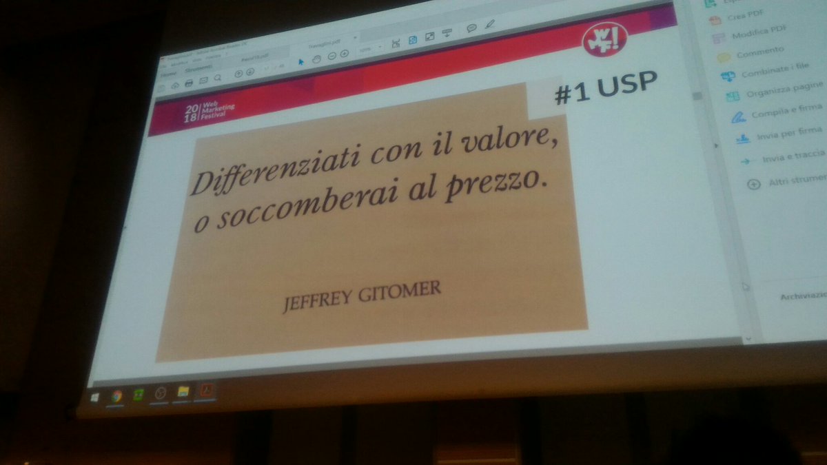 francesca__bert's tweet photo. Differenziati con il VALORE, sempre #WMF18 #armandotravaglini #digitalmarketingturistico https://t.co/sPRr7tFJeW
