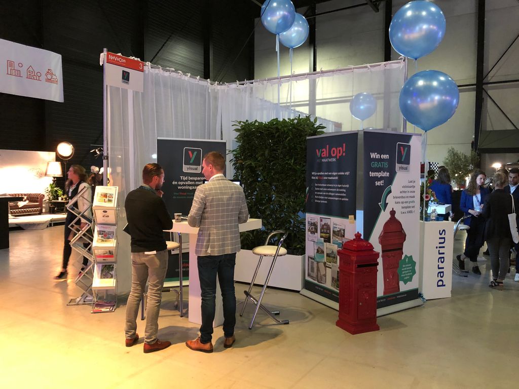 YisualNL's tweet photo. Vandaag staan wij op NeVaCon in de Midden Nederland Hallen, Barneveld. Kom een praatje maken met onze accountmanagers Micha &amp; Marco op standnummer 3! 
Vergeet niet je visitekaartje achter te laten in onze brievenbus om kans te maken op een gratis template set t.w.v. €400,-! https://t.co/N8bRM7sFiO
