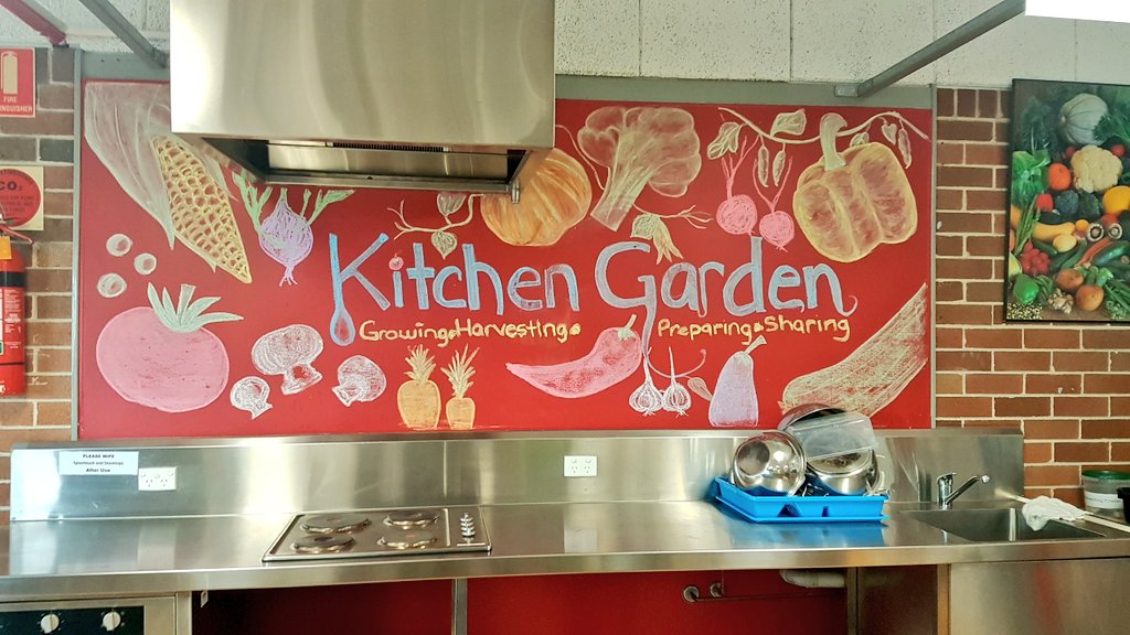 Tess Madeley tweet media