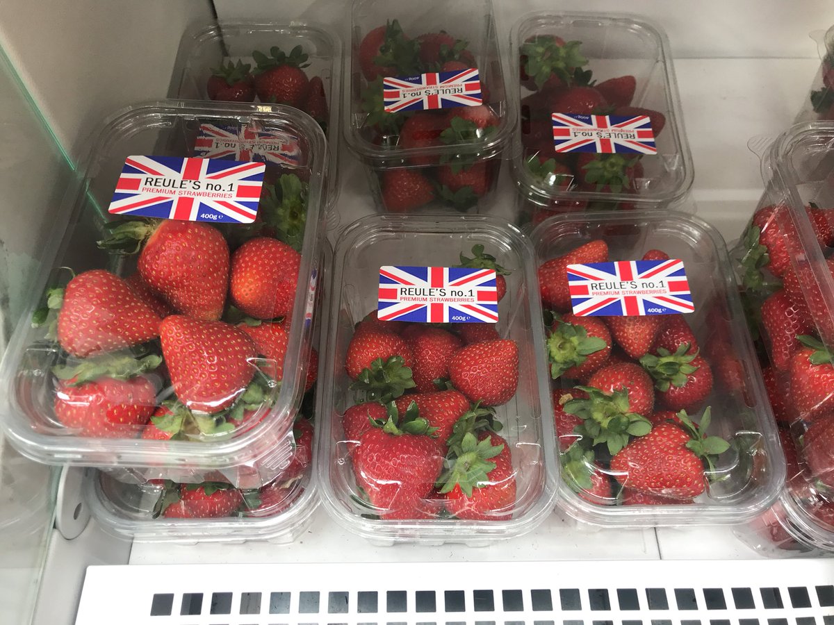 Fletchersclick's tweet photo. Shamelessly eating this by the punnet behind the till 🍓👌🏼 https://t.co/QqC11OidoR