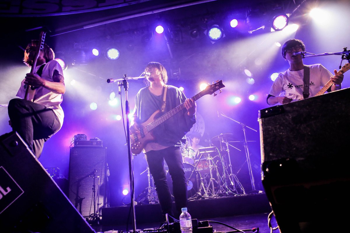 ButtonDawn_OA's tweet photo. 改めてましてありがとうございました!!
皆さんと瞬間を楽しめて最高でした✨
photo:@se_na1216
#MOMENTFES
#ButtonDawn https://t.co/jVc4x2wnMN