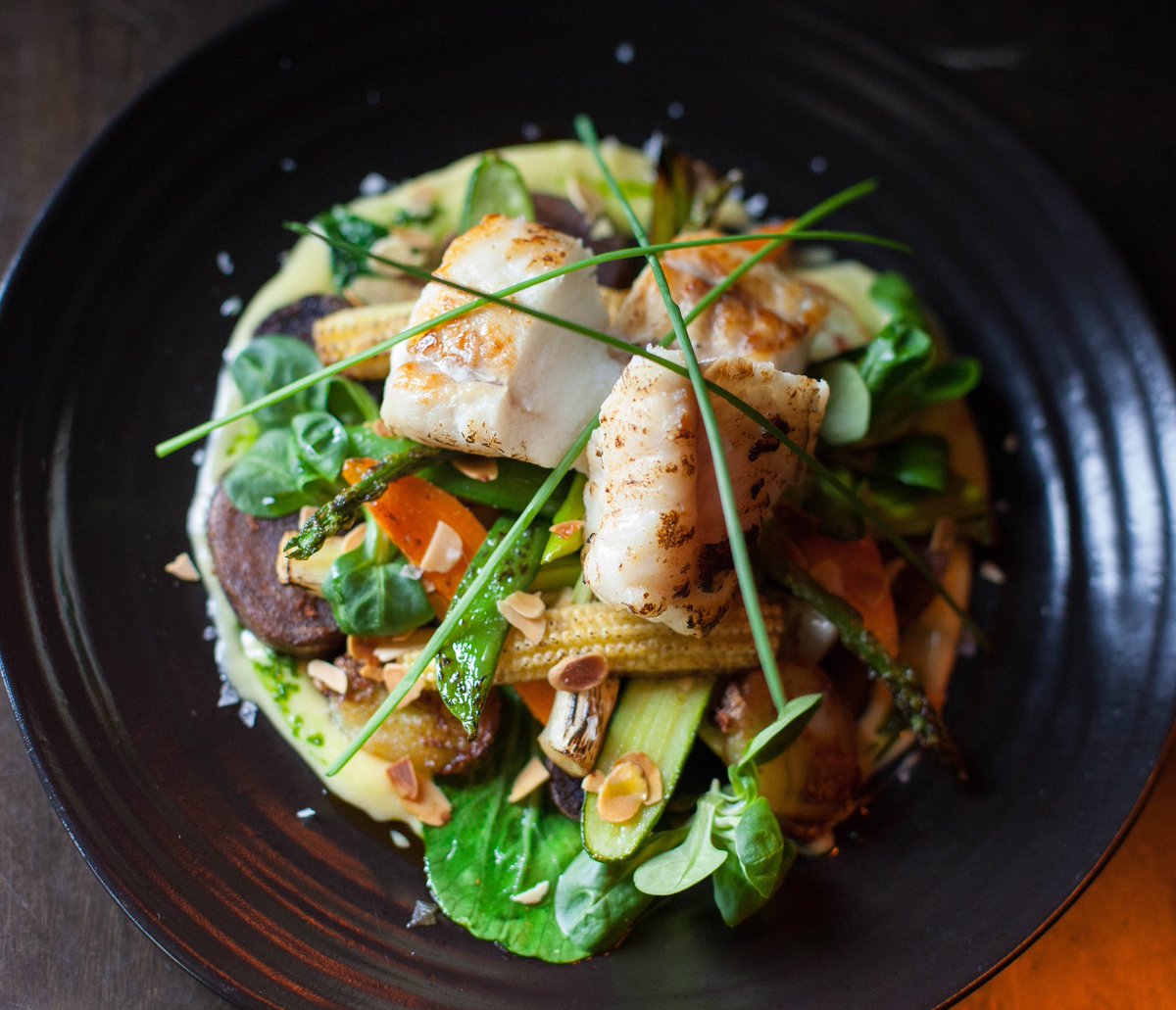 RudysRestauran1's tweet photo. At Rudys you can indulge in most amazing food like this gorgeous monkfish with baby vegetables &amp; toasted almonds. 
📲 01 968 5040
#dublinrestaurants #Dublin #restaurants #monkfish #diningdublin #ALaCarte #bestchef #bestdublin https://t.co/HOerjkkNgl