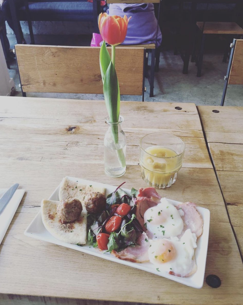 Artie's Kitchen tweet media