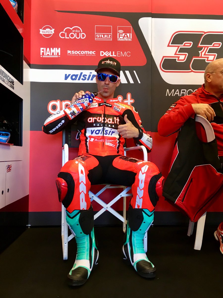 Round 08 🇺🇸 
FP1 ready to start ✊🏻what a track! 
#ArubaRacing #WorldSBK #forzaducati