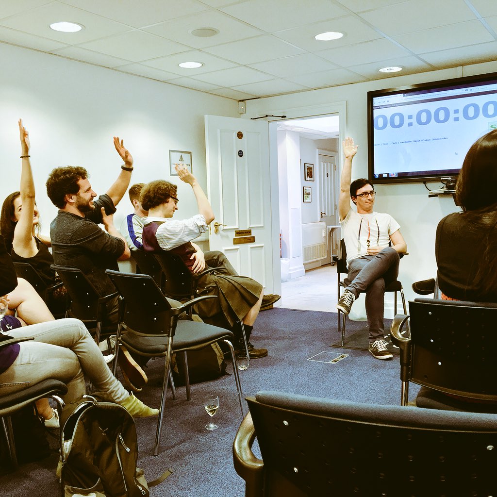 AnnaTankel's tweet photo. Gotta love a good debate @oiioxford! Key takeaways: we all need a #connectedfridge, #AI is going to kill us all, and #BlackMirror should be watched by all Oxford students #oii #internet #internetstudies https://t.co/uNkcZcjcWZ