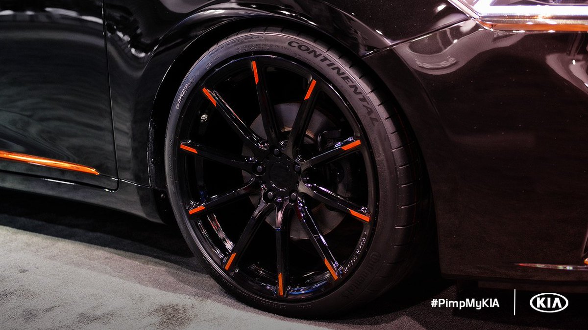 KiaMexico's tweet photo. RT si harías tuyo el #KIACadenza Obsidian tan pronto como llegara a México. #PimpMyKIA https://t.co/zZaxSWZ2HR