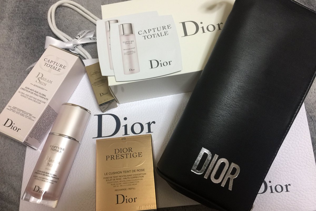 Dior（ディオール）2018年の夏のノベルティが超お得♡ポーチやクラッチバッグ、フレグランスも！ | Jocee