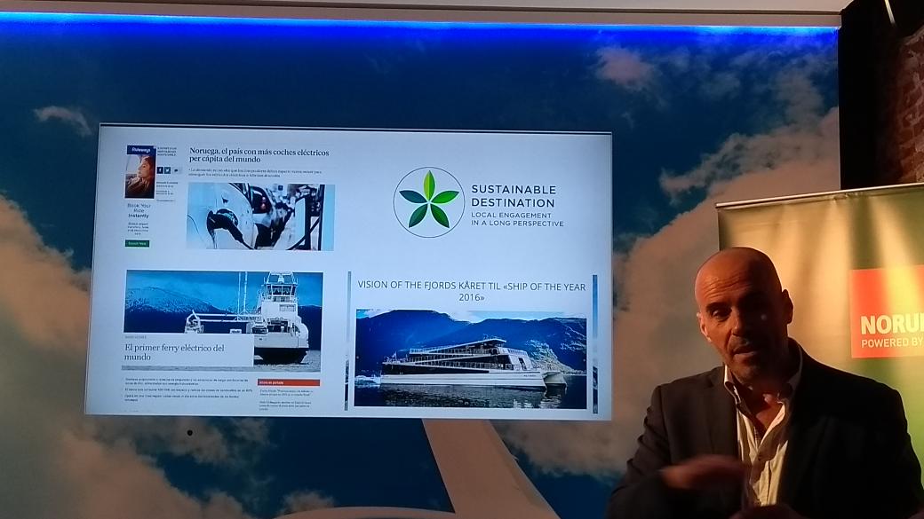 #Noruega un destino en el que hay tanto por descubrir!!! Y que hacen por la sostenibilidad? Cosas como ferrys eléctricos!!! #NoruegaGreen #LoveFlyingKLM <a href="/CastillaYLeonTB/">CyL Travel Bloggers</a> @visitnorway_es <a href="/KLM_ES/">KLM Spain</a>