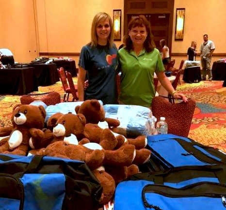 StateAutoAgents's tweet image. Thank you to Kim Downey &amp;amp; Dori LaCaille for represented State Auto at the Community Service Project \at the IIAT Convention last week! They assembled bicycles and painted &amp;amp; stuffed overnight bags for St. Jude's Ranch for Children. 
#WeAreStateAuto #volunteer
