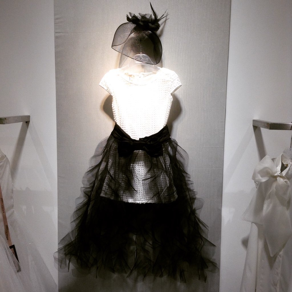 We are sure this dress of the New Miss Grant Couture SS 2019 collection will make every heart race!! ❤️ #missgrant #missgrantstyle #pittibimbo #fashion #fashionkids #style #styleblogger #fashionlover  #littleprincess #elegance #biancoenero #blackandwhite #racingheart