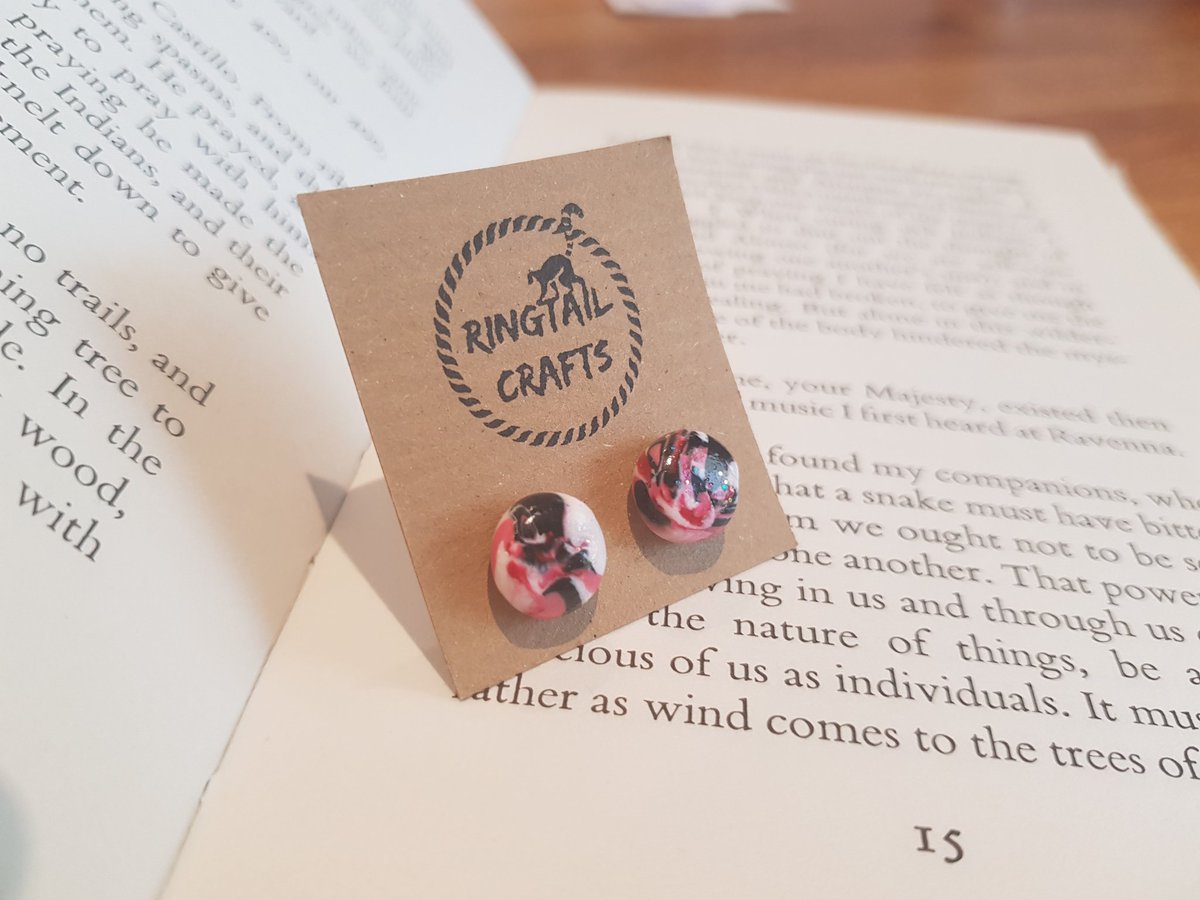 CraftsRingtail's tweet image. Thank you sooo much @GetStampeduk for my fab new stamp, I am actually in love 😍 #handmade #PolymerClay
