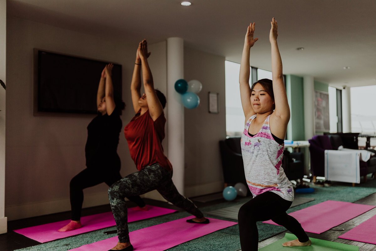 DowningLondon1's tweet photo. 🧘Yoga Day at The Lyra 🧘

Huge thanks to @Crystalservices  for treating our residents to a relaxing yoga session &amp; providing these photos!

Student cleaning services: https://t.co/SsnFt72jFX
#yoga #roomcleaningservices #studentaccommodation https://t.co/qgaTlREKfH