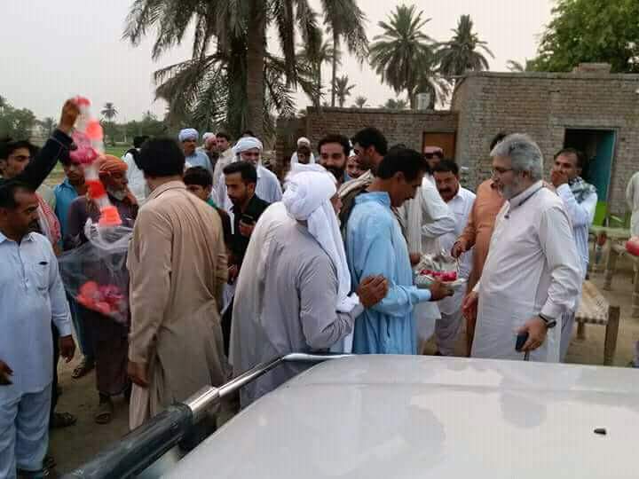 PTIDGKOFFICIAL's tweet photo. ڈیرہ غازی خان۔تحریک انصاف حلقہ این اے 190 کے امیدوار سردار ذوالفقار خان کھوسہ پی پی 288 کے امیدوار سردار سیف الدین خان کھوسہ سے جھنگیل برادری,گورمانی برادری کے افراد نے ملاقات کر کے آنے والے الیکشن میں بھر پور ساتھ دینے کی یقین دہائی کرائی
#NA190 #P288 #PTIDGKhan https://t.co/JZGNGZKD9h