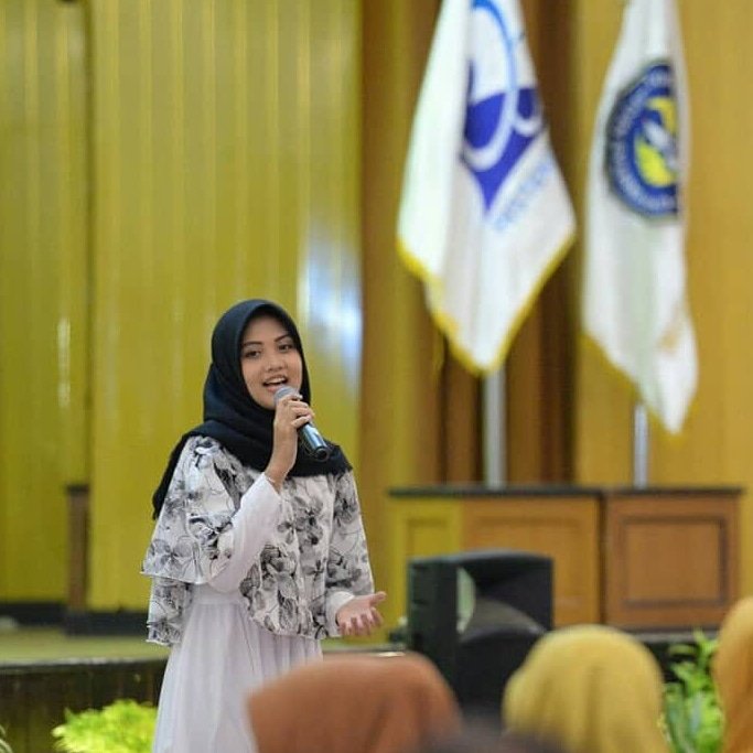 bidadari UNY tweet media