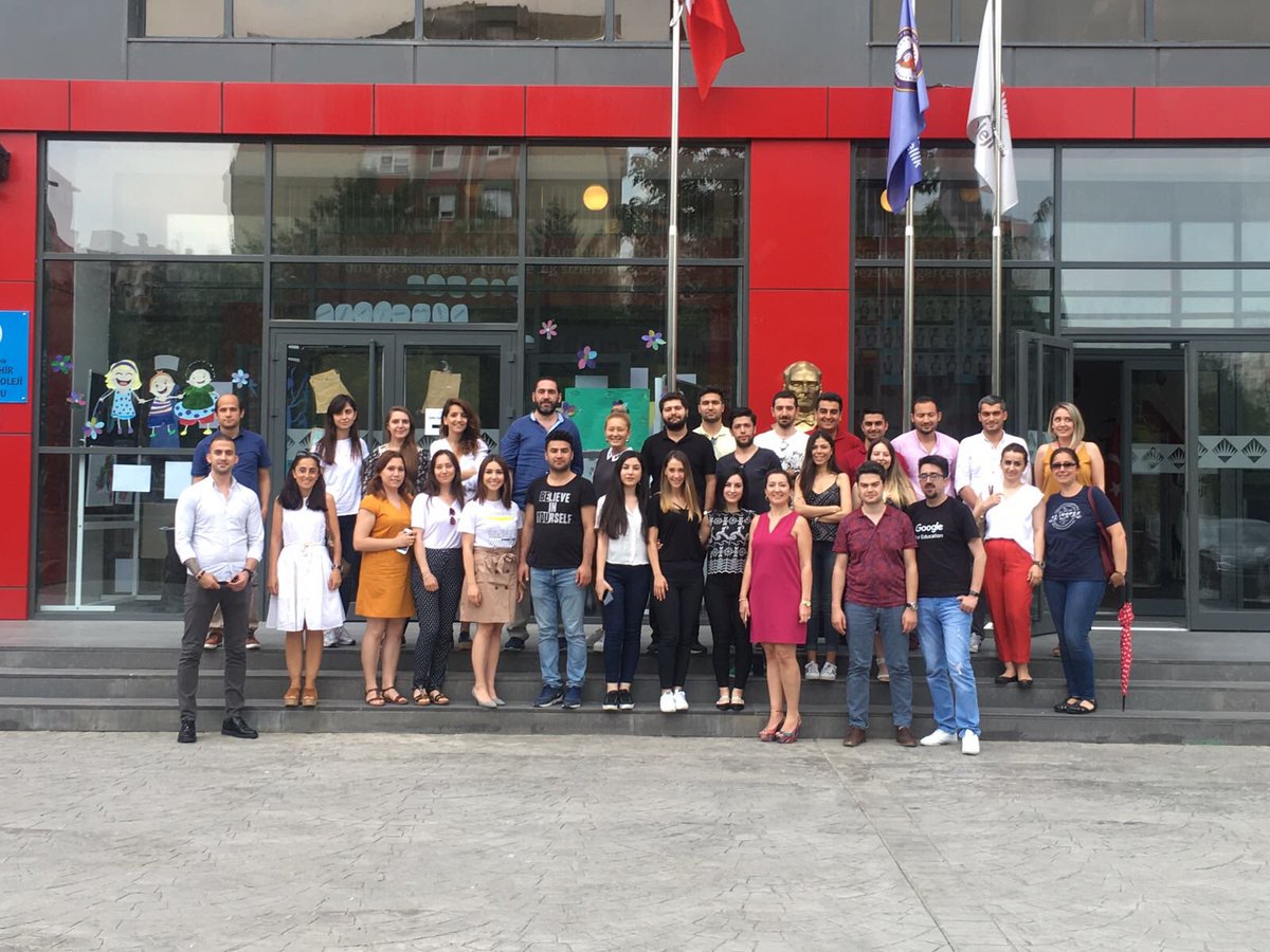 busrakalinaksoy's tweet image. Bahçeşehir Koleji İstanbul kampüsleri Bilişim öğretmenleri olarak hizmet içi eğitimde ilk haftamızı tamamladık 💪🏻#bkegitek #codingbk