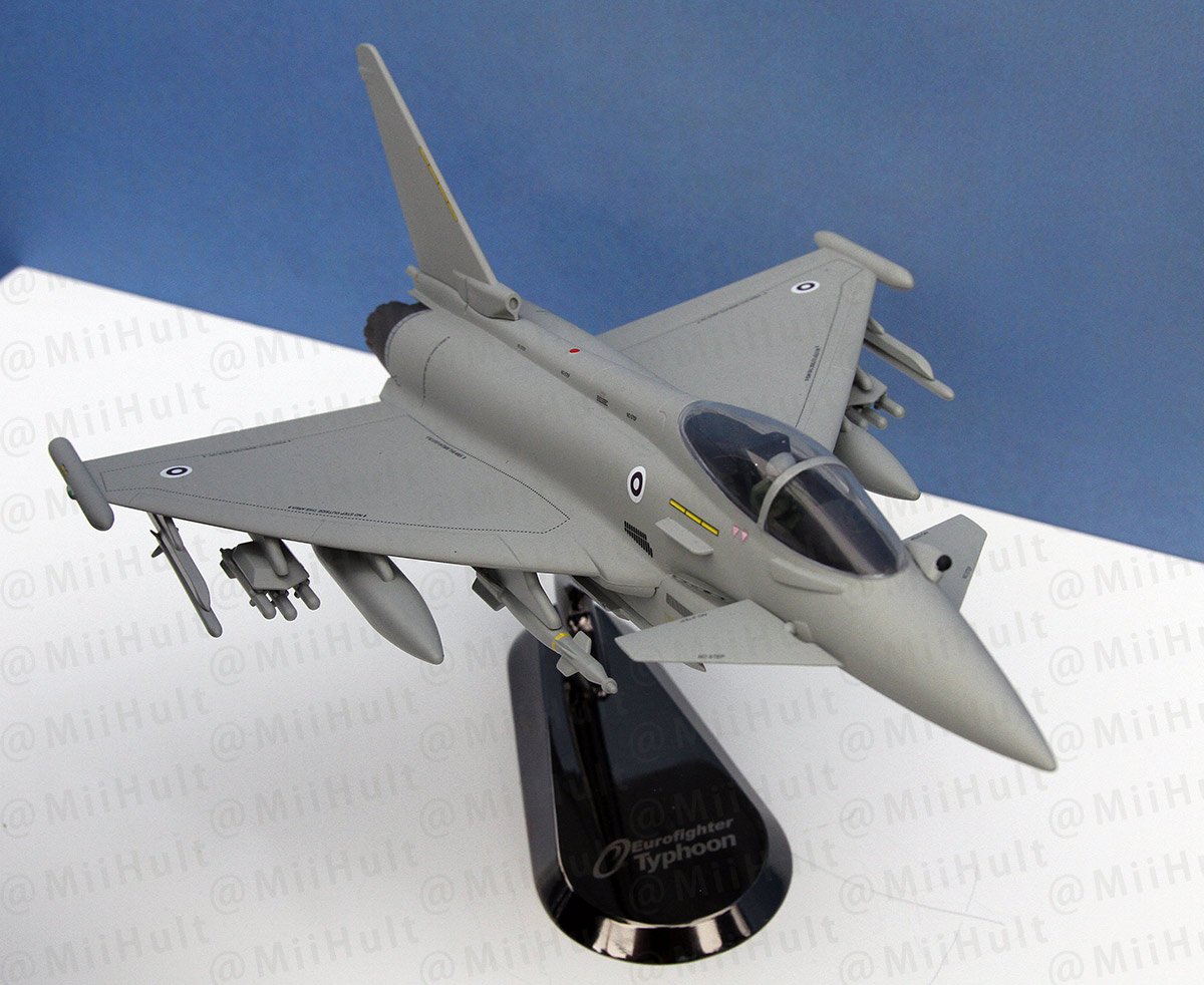 MiiHult's tweet photo. #Eurofighter #Typhoon presented with Finnish Airforce decals at #FINAF100 airshow #PhoonFriday #HXhanke https://t.co/6Rorlsd9C7