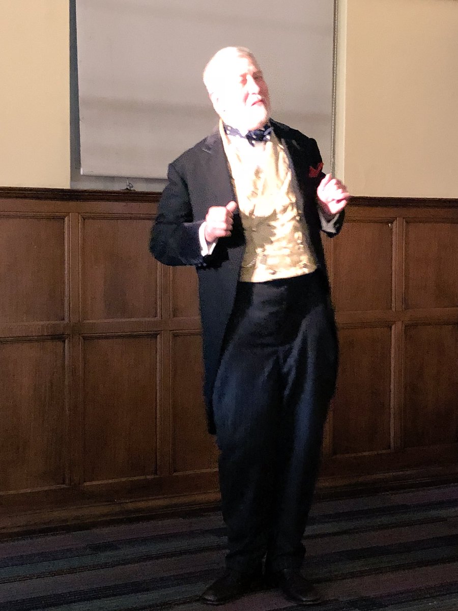 chris_davison1's tweet image. .. massive shout out to #JamesHornsby for his one man production of ‘Oliver Twist’ this week at #KetteringLibrary ... story telling at its finest #Enthralling .. more than just books 📚 we need to protect Libraries for this generation and the next 👏👍🙌 .. @ThisisKettering #FOKL